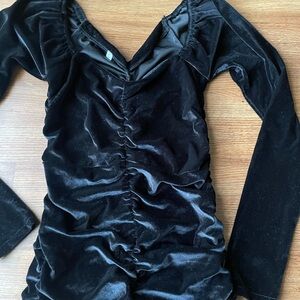 Elegant Black Velvet Women's Top